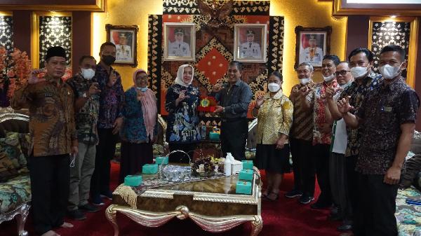 Audiensi Rektor UNPARI dengan Bupati Musi rawas